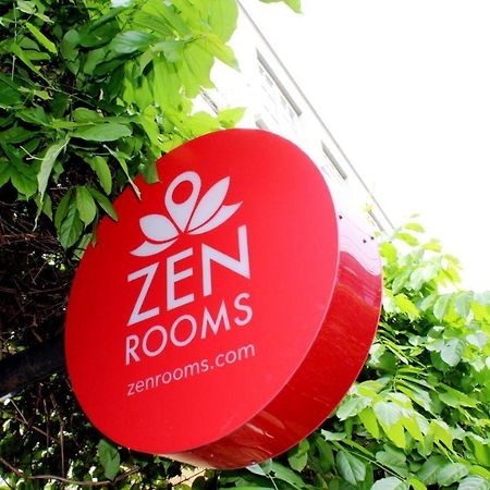 Zen Rooms Damrongrak Road Bangkok Exterior foto